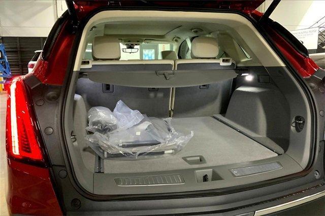 new 2025 Cadillac XT5 car, priced at $58,799