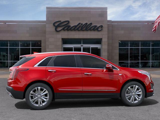 new 2025 Cadillac XT5 car, priced at $58,799