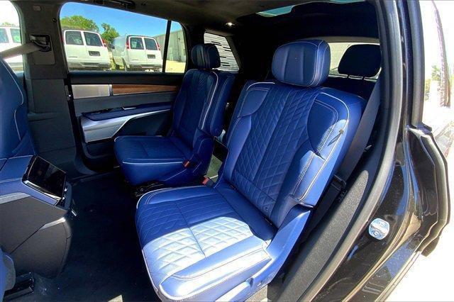 new 2026 Cadillac VISTIQ car, priced at $95,215