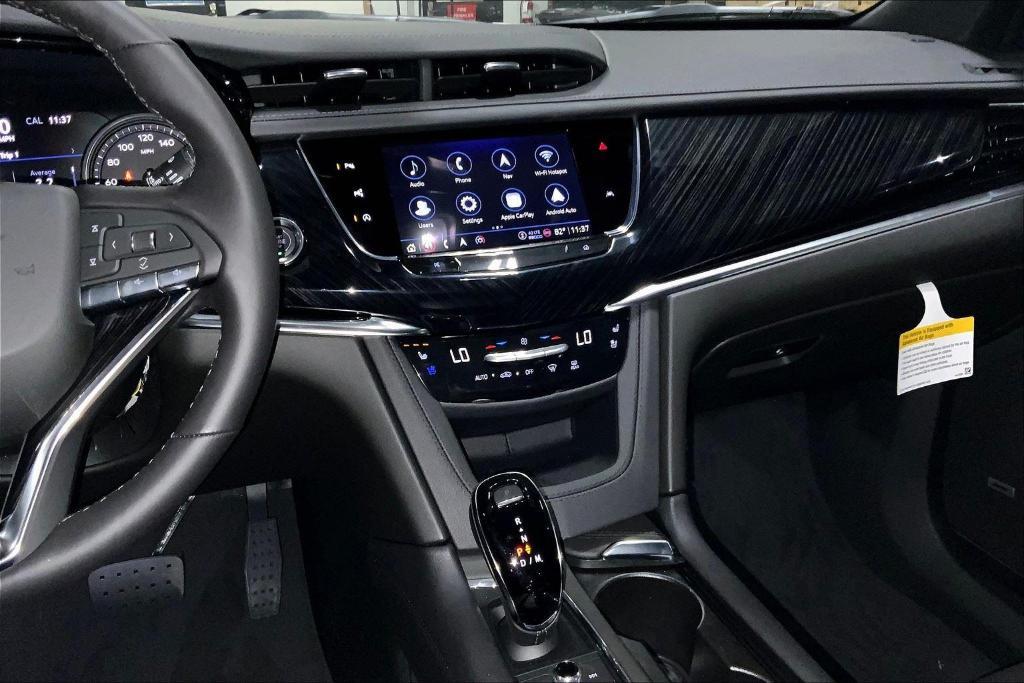 new 2025 Cadillac XT6 car, priced at $62,514