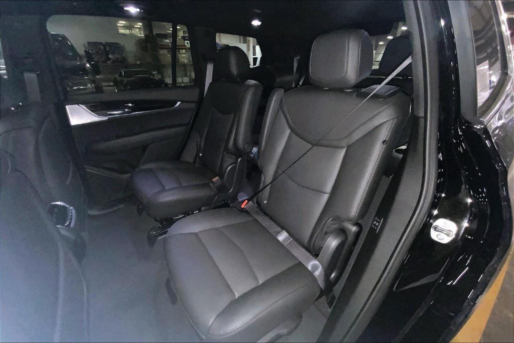 new 2025 Cadillac XT6 car, priced at $62,514