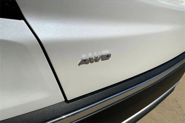 used 2024 Cadillac XT5 car, priced at $42,354