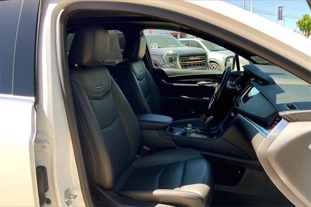 used 2024 Cadillac XT5 car, priced at $42,354