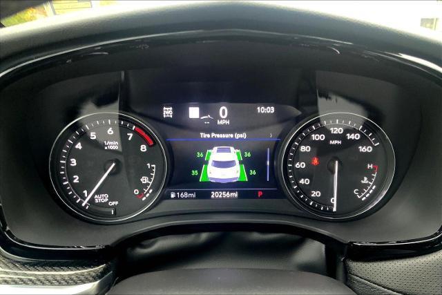 used 2022 Cadillac XT5 car, priced at $38,825