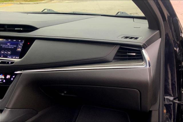 used 2022 Cadillac XT5 car, priced at $38,825