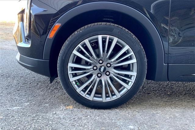 new 2025 Cadillac XT4 car, priced at $50,365