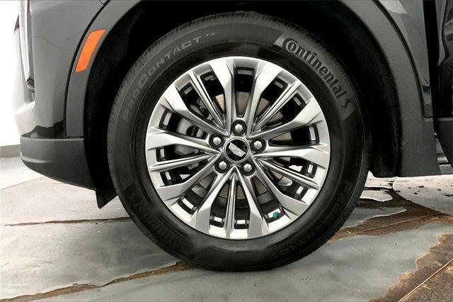 used 2024 Cadillac XT4 car, priced at $36,786