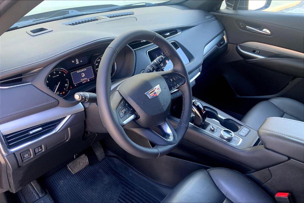 used 2022 Cadillac XT4 car, priced at $28,967