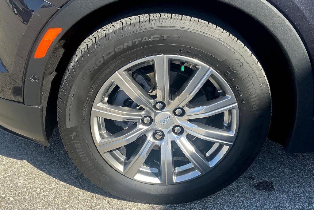 used 2022 Cadillac XT4 car, priced at $28,967