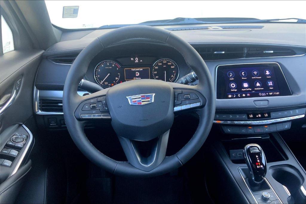used 2022 Cadillac XT4 car, priced at $28,967