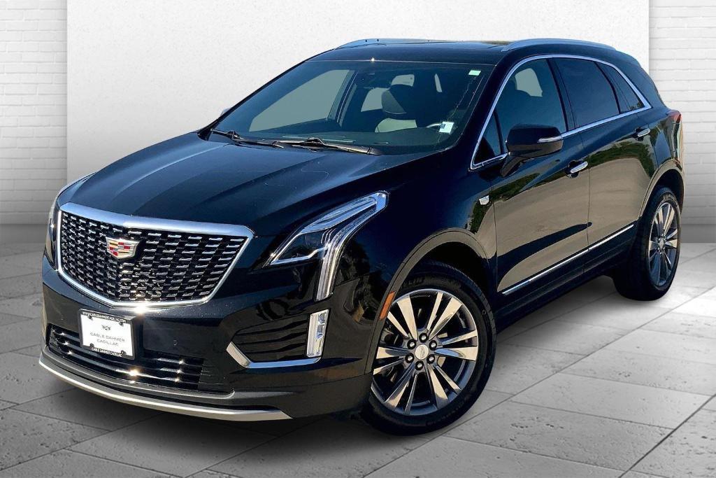 used 2025 Cadillac XT5 car, priced at $46,534