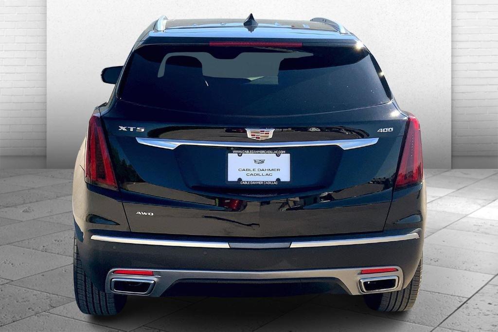 used 2025 Cadillac XT5 car, priced at $46,534