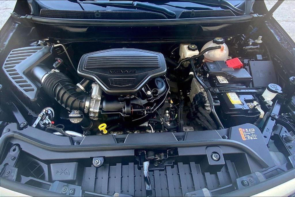 used 2025 Cadillac XT5 car, priced at $46,534