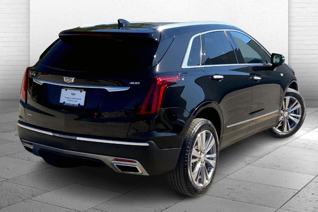 used 2025 Cadillac XT5 car, priced at $46,534