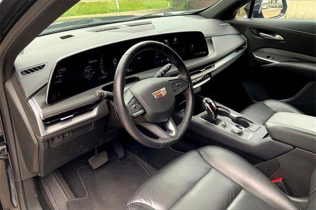 used 2024 Cadillac XT4 car, priced at $34,827