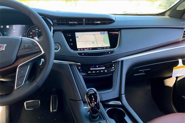 new 2025 Cadillac XT5 car, priced at $65,035