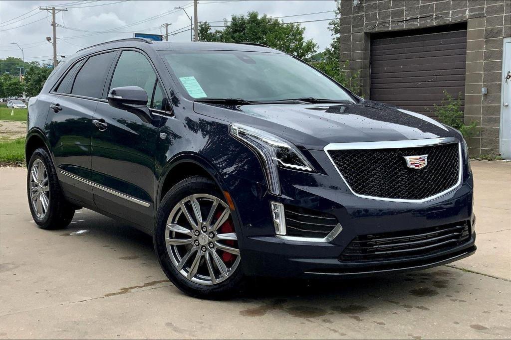 new 2025 Cadillac XT5 car, priced at $61,690