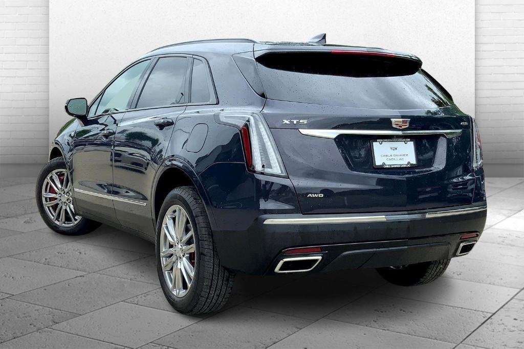 new 2025 Cadillac XT5 car, priced at $61,690