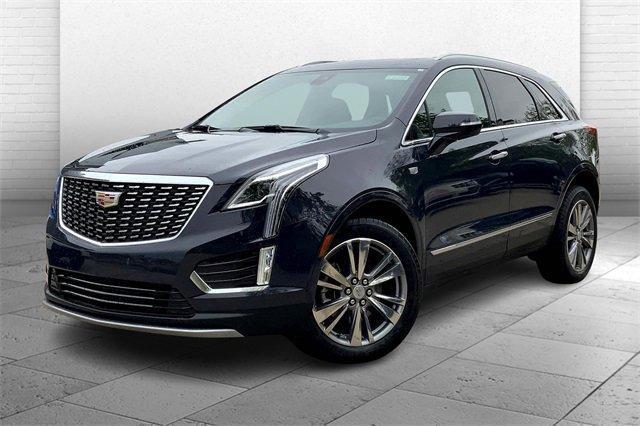 new 2025 Cadillac XT5 car, priced at $54,615