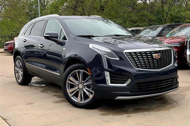 new 2025 Cadillac XT5 car, priced at $54,615