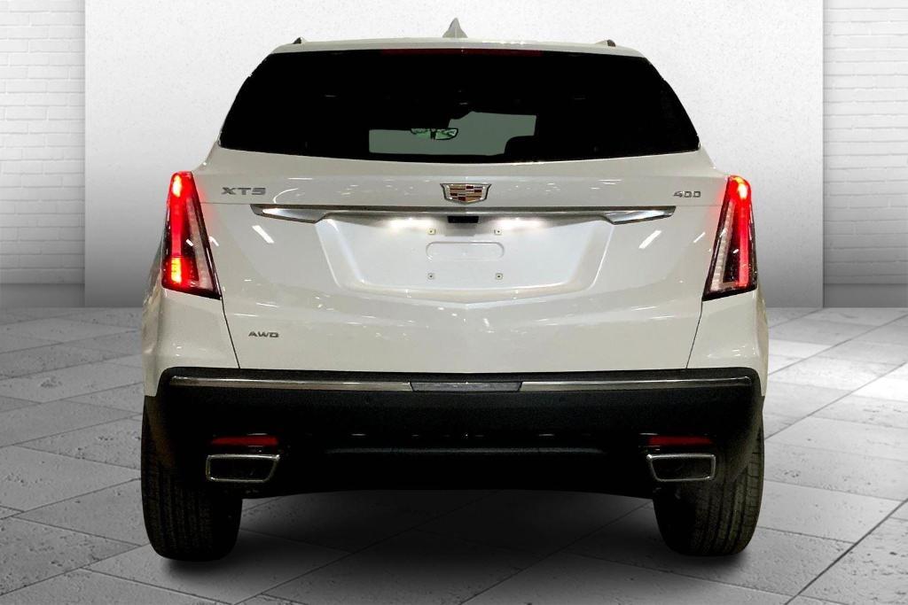 new 2025 Cadillac XT5 car, priced at $63,690