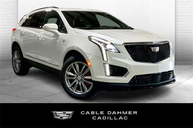 new 2025 Cadillac XT5 car, priced at $62,690