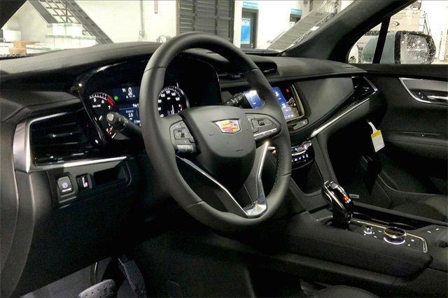 new 2025 Cadillac XT6 car, priced at $43,590