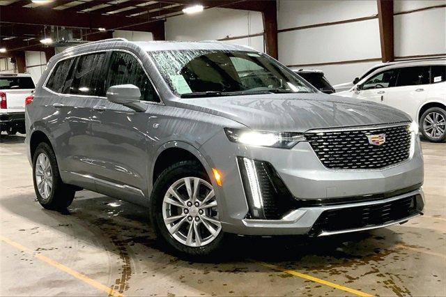 new 2025 Cadillac XT6 car, priced at $43,590