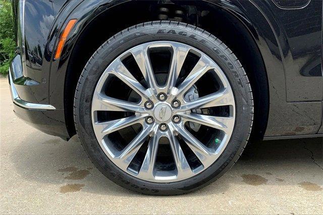 new 2026 Cadillac VISTIQ car, priced at $95,215