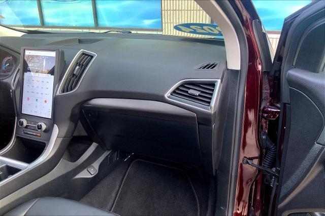 used 2024 Ford Edge car, priced at $29,998