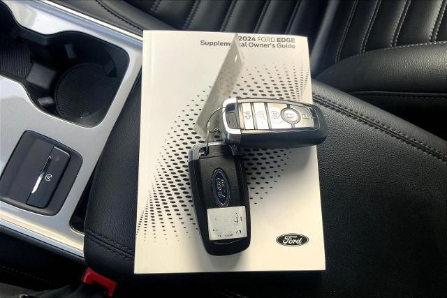 used 2024 Ford Edge car, priced at $29,998