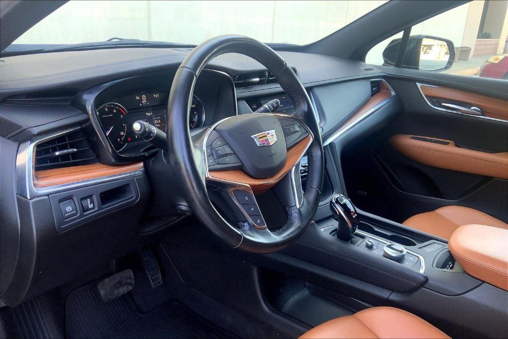 used 2022 Cadillac XT5 car, priced at $26,451