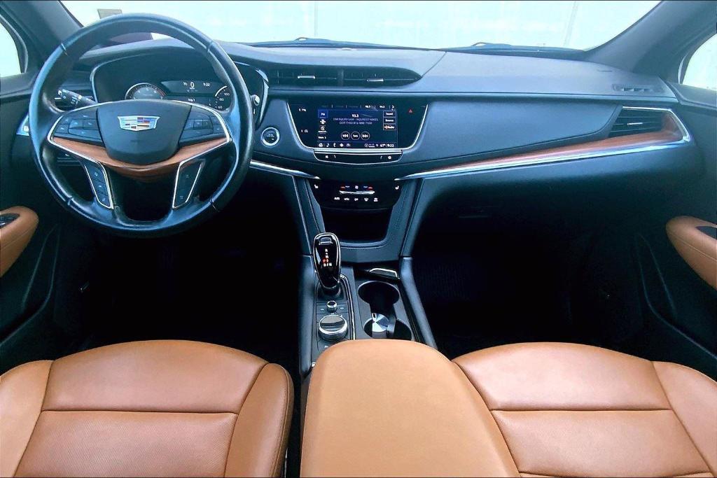 used 2022 Cadillac XT5 car, priced at $26,451