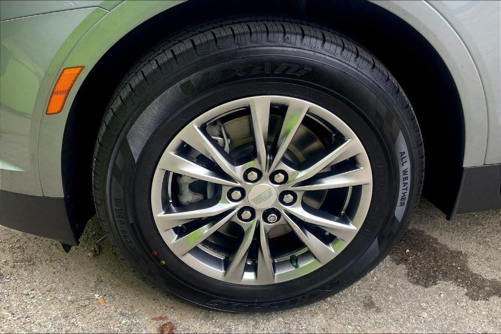 used 2023 Cadillac XT5 car, priced at $33,894