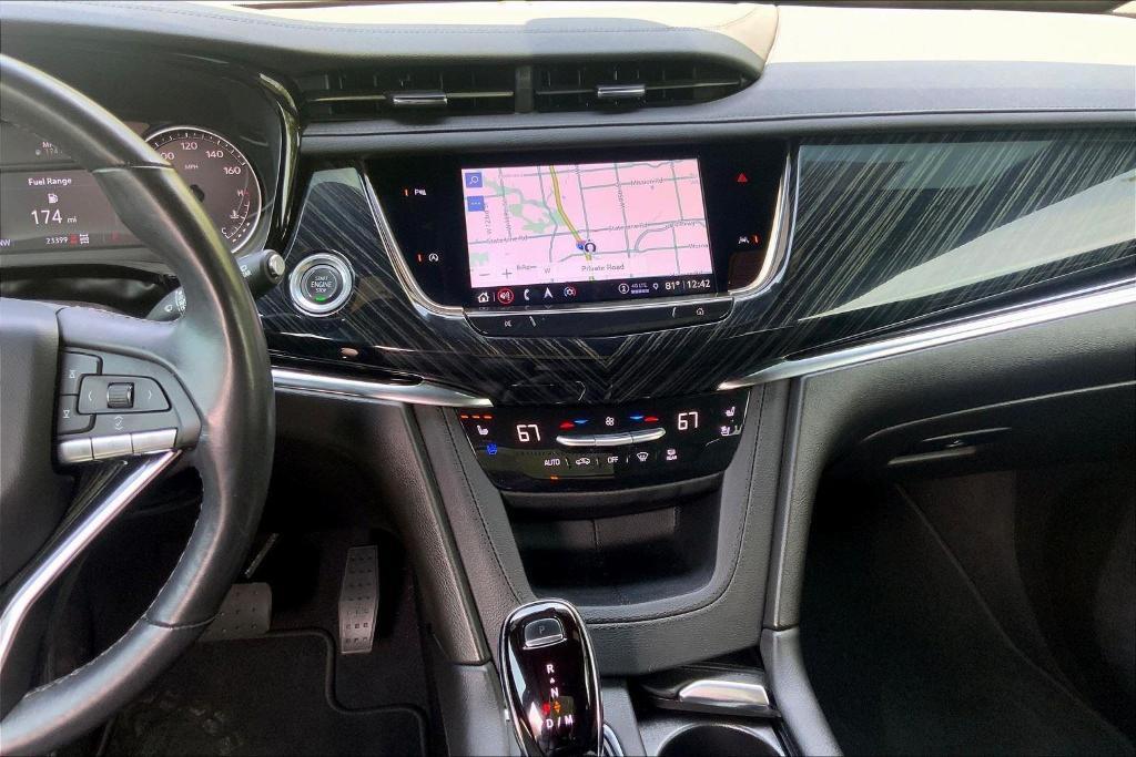 used 2023 Cadillac XT6 car, priced at $40,210
