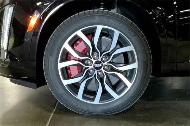 new 2025 Cadillac XT6 car, priced at $65,815