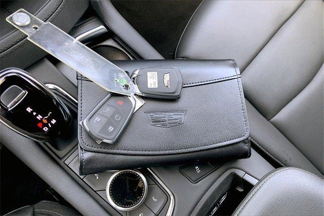 used 2024 Cadillac XT6 car, priced at $48,523