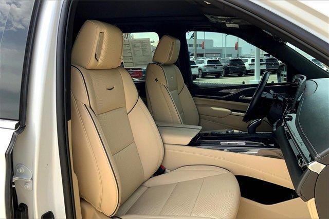 used 2024 Cadillac Escalade car, priced at $80,089