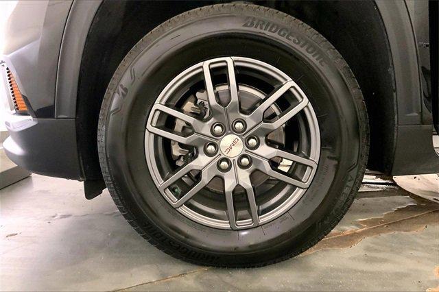 used 2025 GMC Acadia car, priced at $40,129