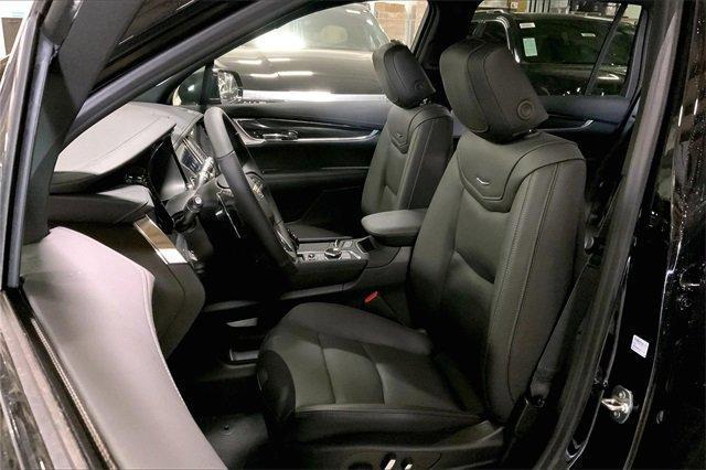 new 2025 Cadillac XT6 car, priced at $65,815