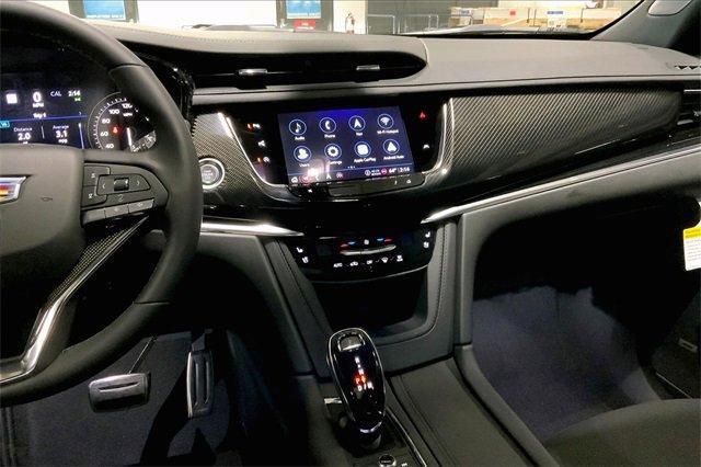 new 2025 Cadillac XT6 car, priced at $65,815