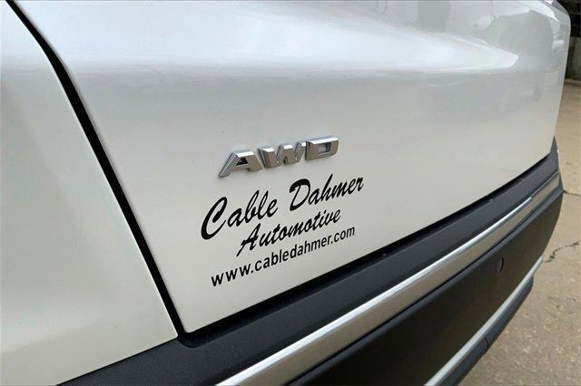used 2022 Cadillac XT5 car, priced at $33,697