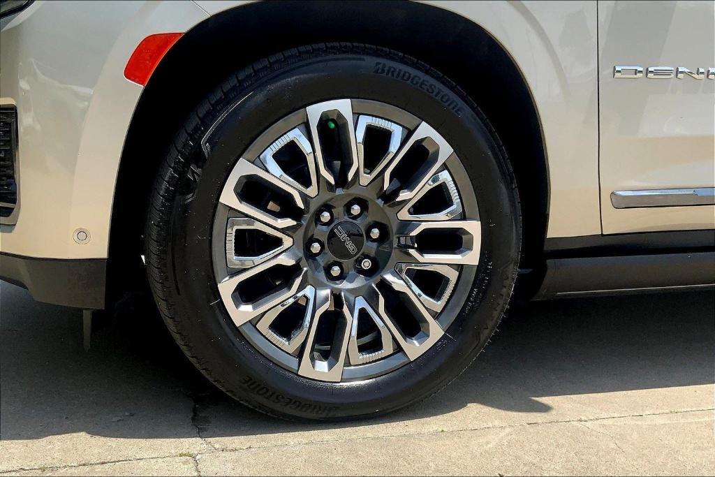 used 2023 GMC Yukon XL car, priced at $72,546