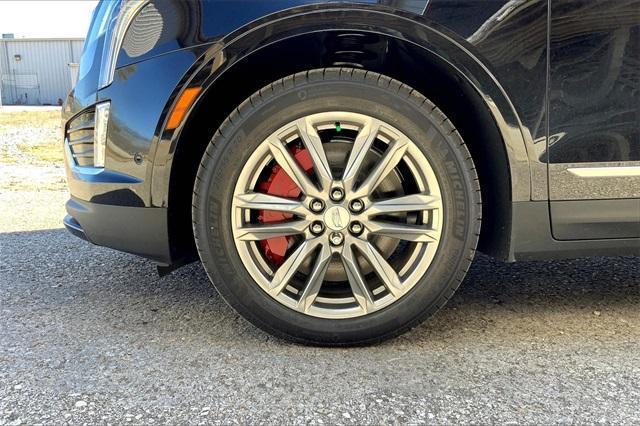 new 2025 Cadillac XT5 car, priced at $62,365