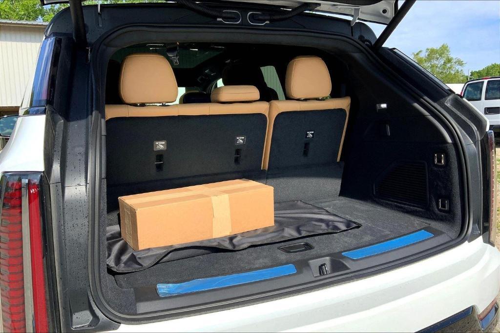 new 2025 Cadillac Escalade IQ car, priced at $143,485