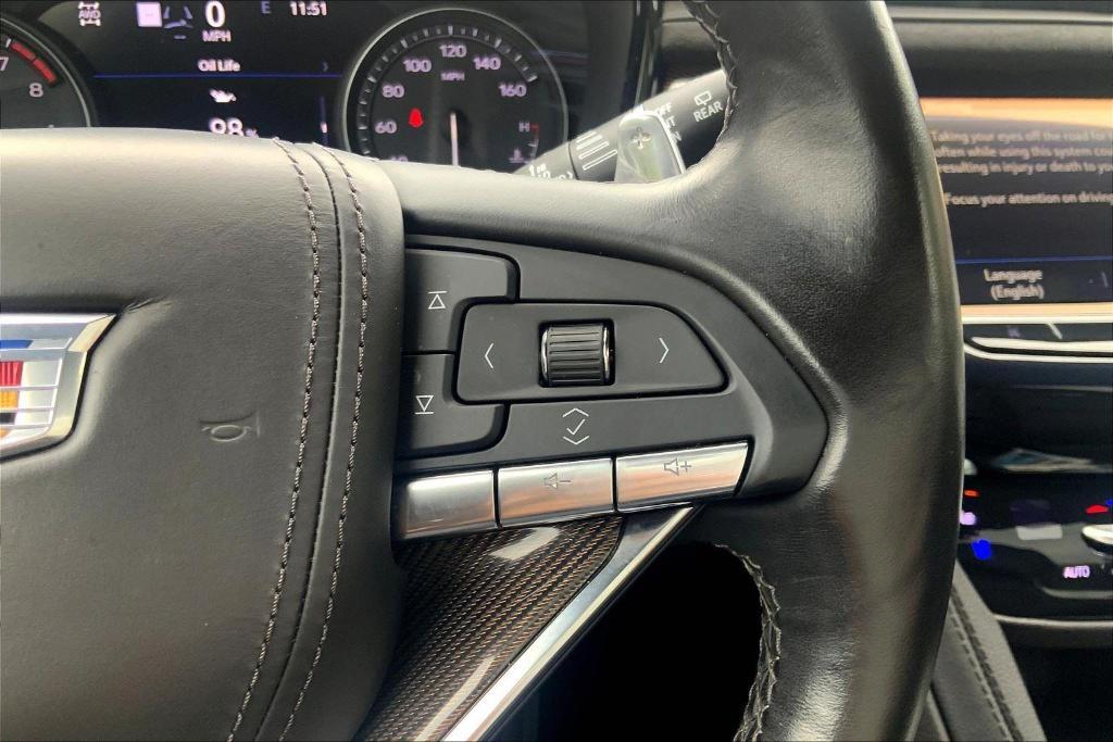 used 2024 Cadillac XT6 car, priced at $42,894