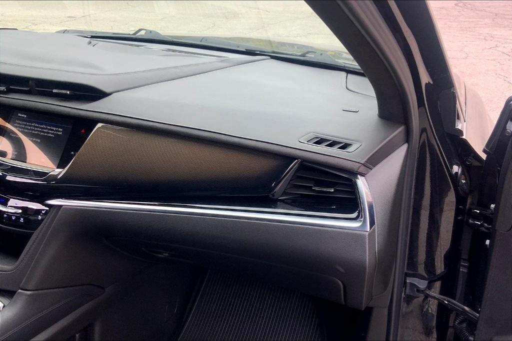 used 2024 Cadillac XT6 car, priced at $42,894