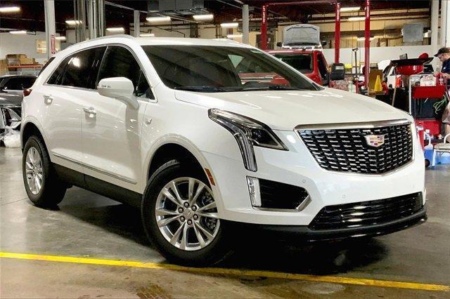 new 2025 Cadillac XT5 car, priced at $46,015