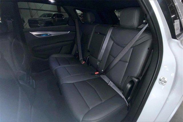 new 2025 Cadillac XT5 car, priced at $46,015