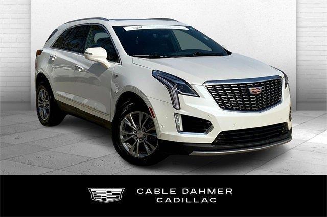 used 2022 Cadillac XT5 car, priced at $37,000